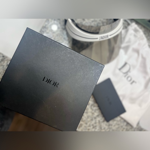Dior Club 1 Logo Sun Visor -White,Metallic Black - Picture 5 of 5